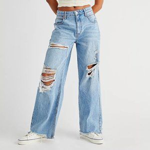 Free People CRVY Destructed Straight-Leg Jeans